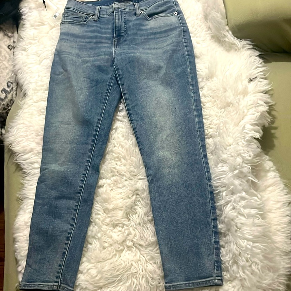 Luck Brand skinny jeans size 6/28